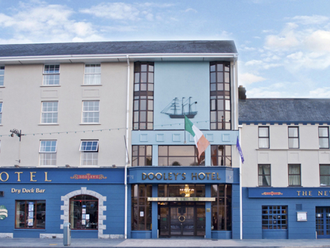 Dooleys Hotel